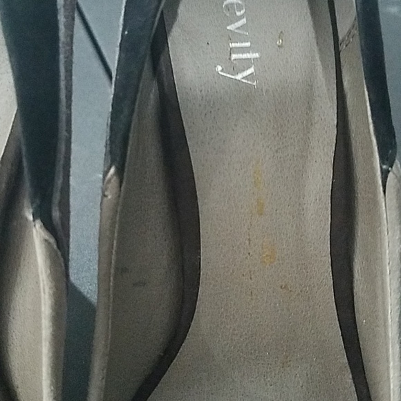 Levity multi toned gray black peep toe heels - Picture 6 of 7